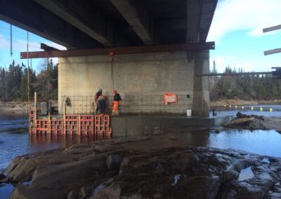 Reparation of piles 4 and 5 of the Minigan River Bridge